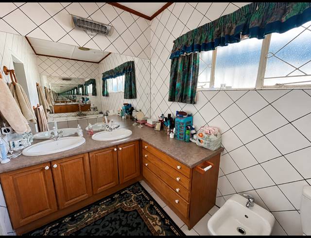 4 BEDROOM HOUSE FOR SALE IN MEYERTON CENTRAL